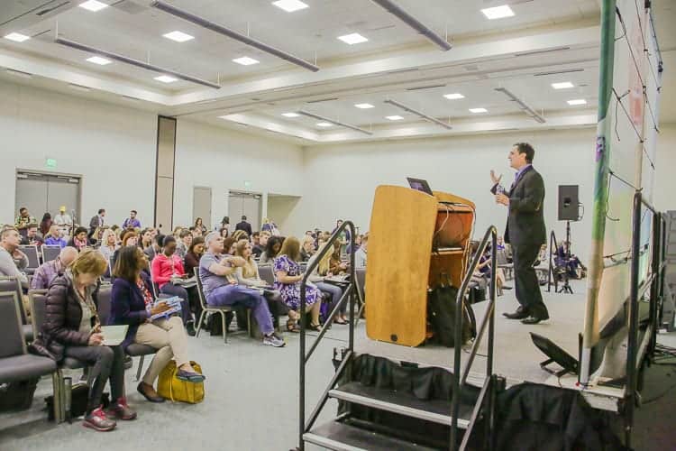 Neal Schaffer Speaker Headshots Social Media Marketing World #smmw18 social media conferences