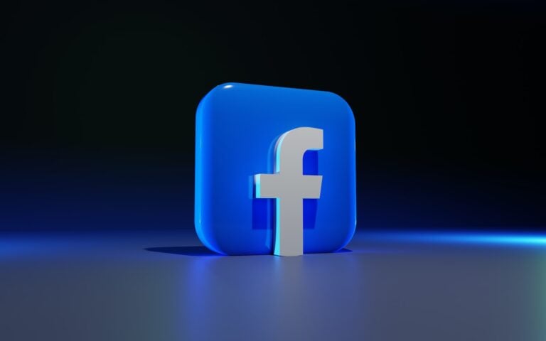 Facebook Marketing Strategy: The Complete Guide to the 12 Best Strategies