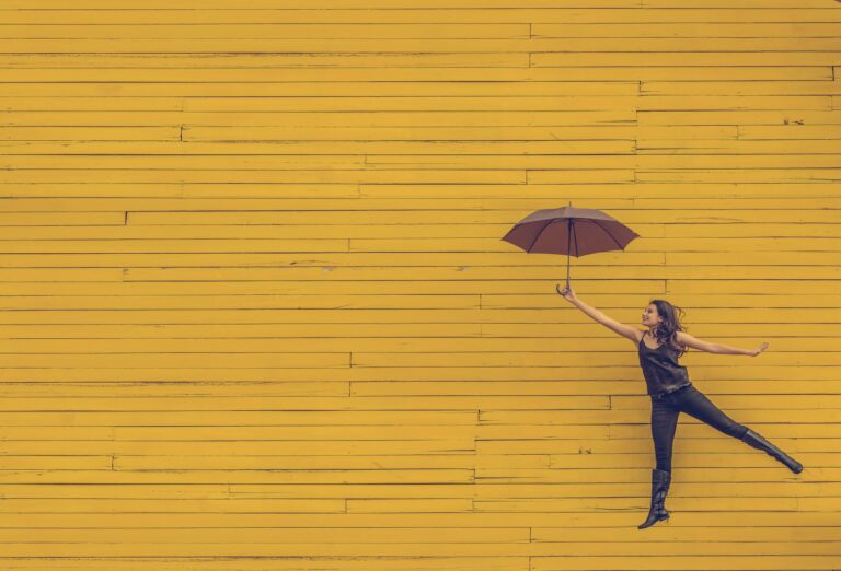 8 Creative LinkedIn Profile Tips to Help You Maximize Your LinkedIn Presence