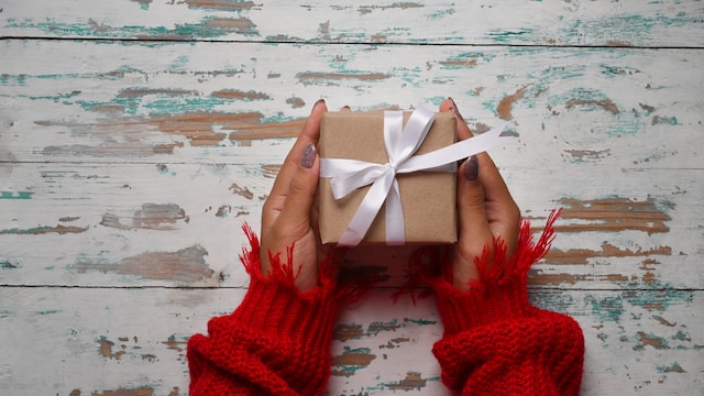 7. The Free Gift
