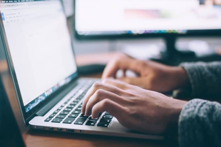 What is SEO Content? 8 Tips for Creating Content That Ranks for 2023