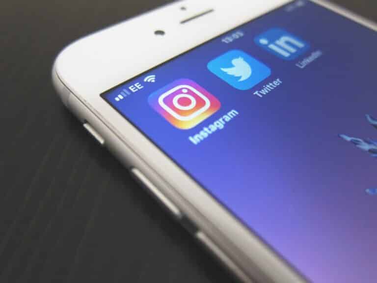 How to Use Instagram Reels for Business: The Definitive Guide