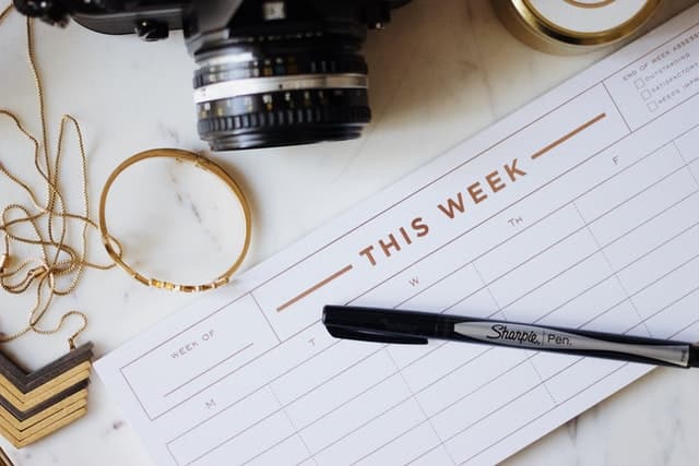 Use a Pinterest scheduling tool