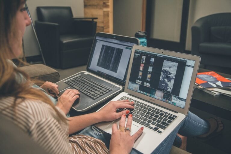 13 Unbelievable AI Prompt Generators to Create Better AI Content