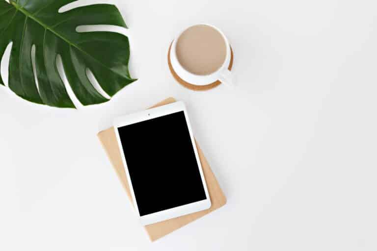 8 LinkedIn Background Photo Ideas To Inspire Your LinkedIn Profile
