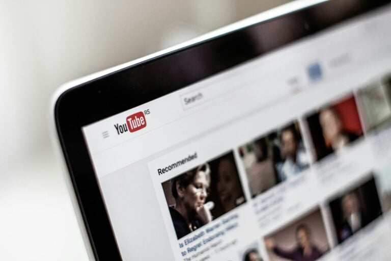 7 Simple and Free YouTube Transcript Generators