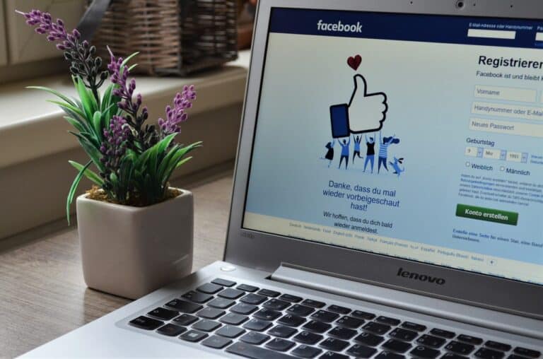 The Top 17 Facebook Statistics Businesses Need to Understand in 2020