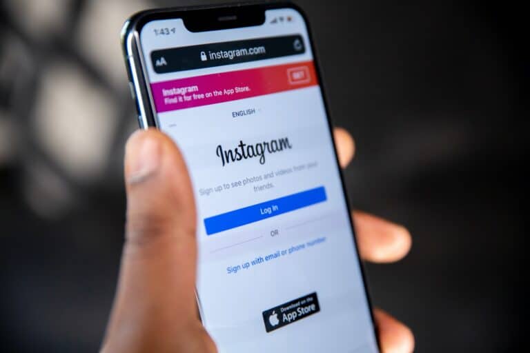 Instagram Marketing Strategy: How to Launch or Revise One in 17 Steps