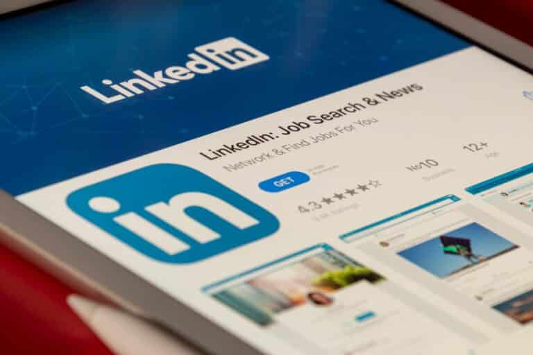 Why and How to Change Your LinkedIn URL