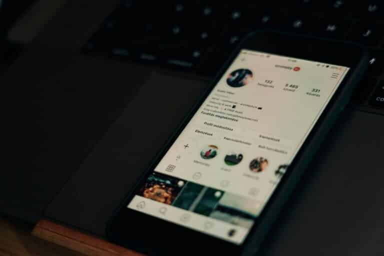 8 Ways How to Use Instagram Stories for Online Store Promotion in 2021