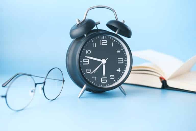 When is the Best Time to Post on LinkedIn in 2023?