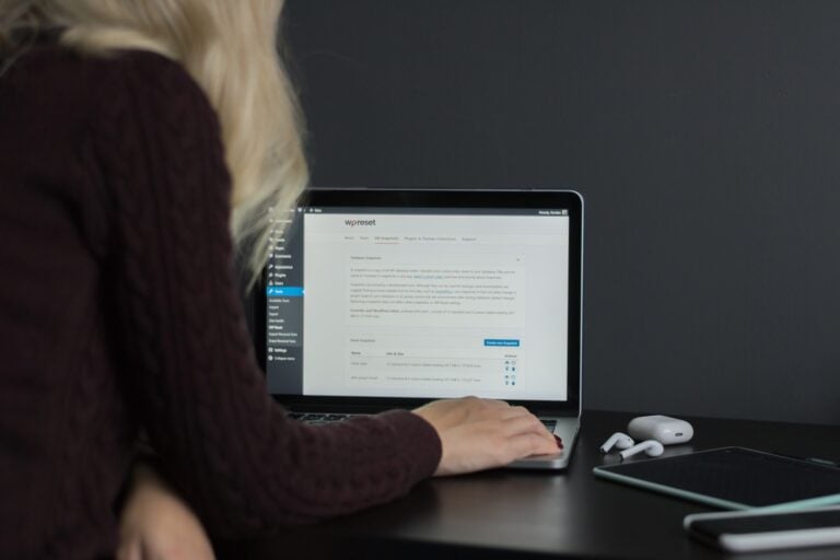 7 WordPress AI Website Builders to Experiment With